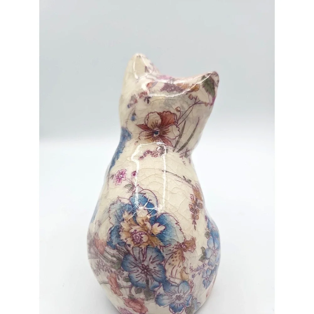 N/A charming vintage